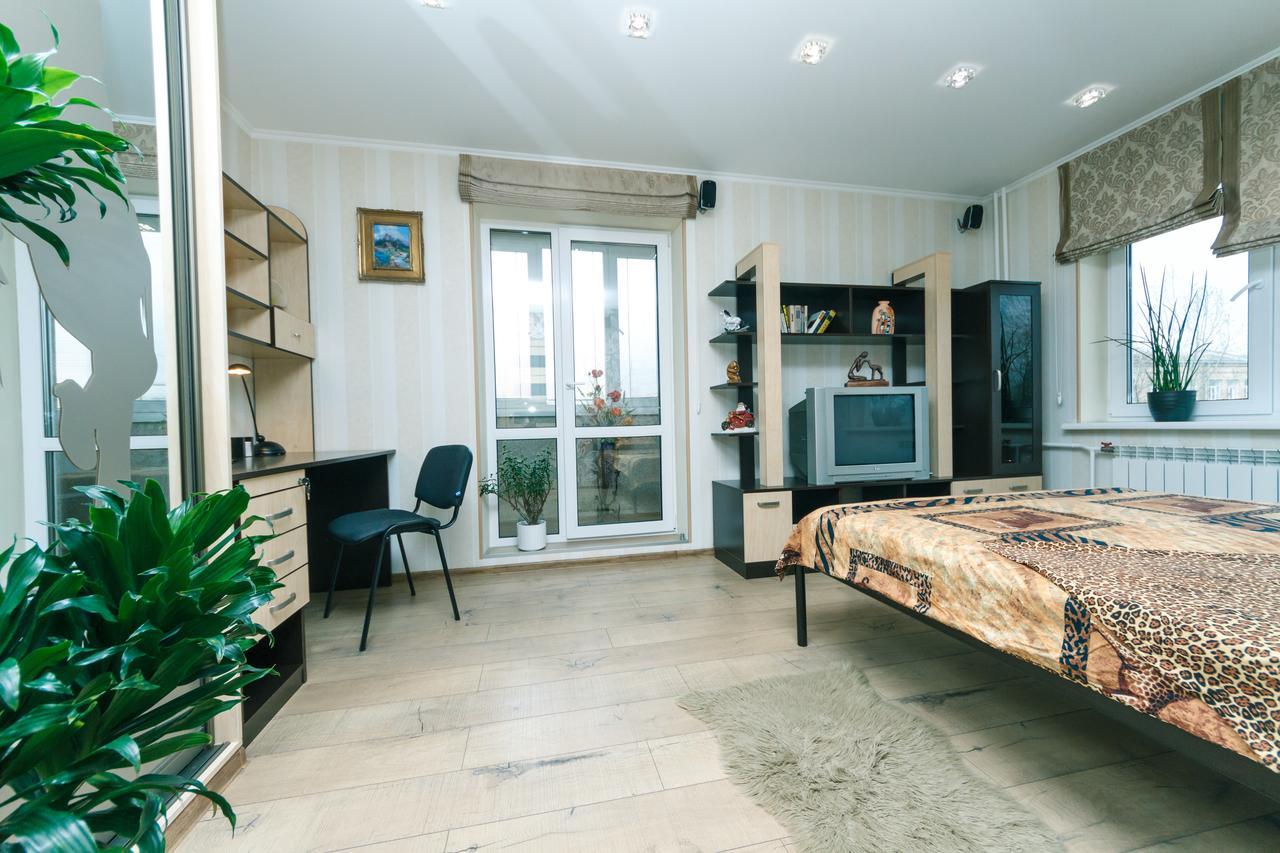 Apartment On Sevastopolska Square Київ Екстер'єр фото